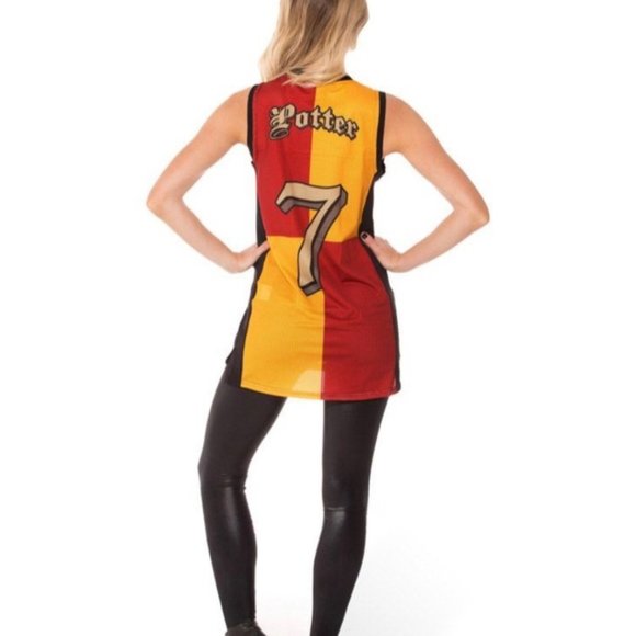 Harry Potter Gryffindor Quidditch Jersey - Picture 2 of 4